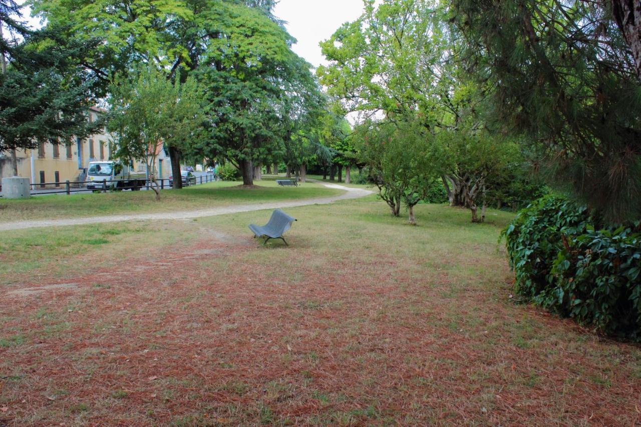 T2 Grand Espace Calme Et Confort Bergerac Luaran gambar